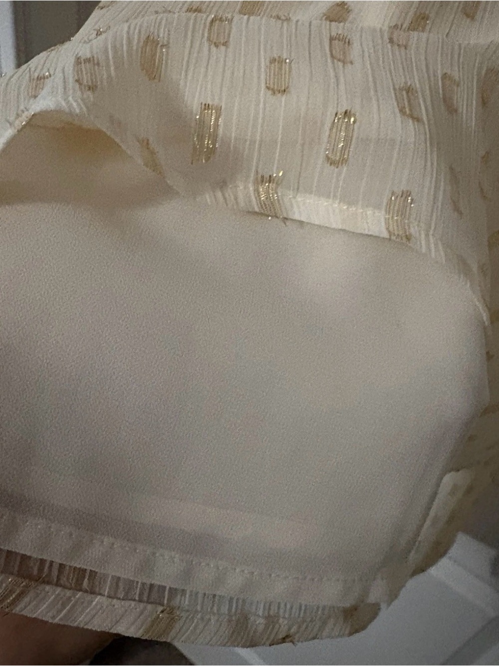 torrid Cream Blouse with Gold Foil Detail - Picture 4 of 6